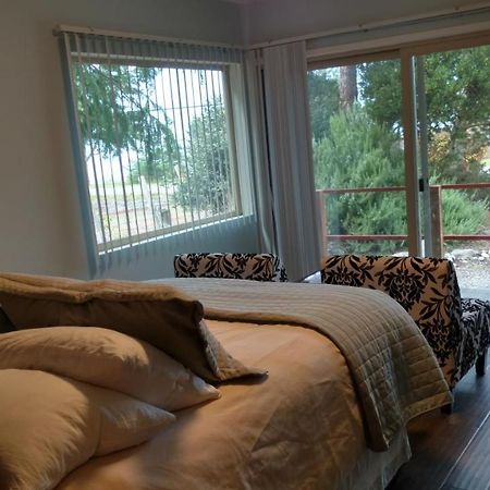 Greenhouse Inn By The Bay Sequim Extérieur photo