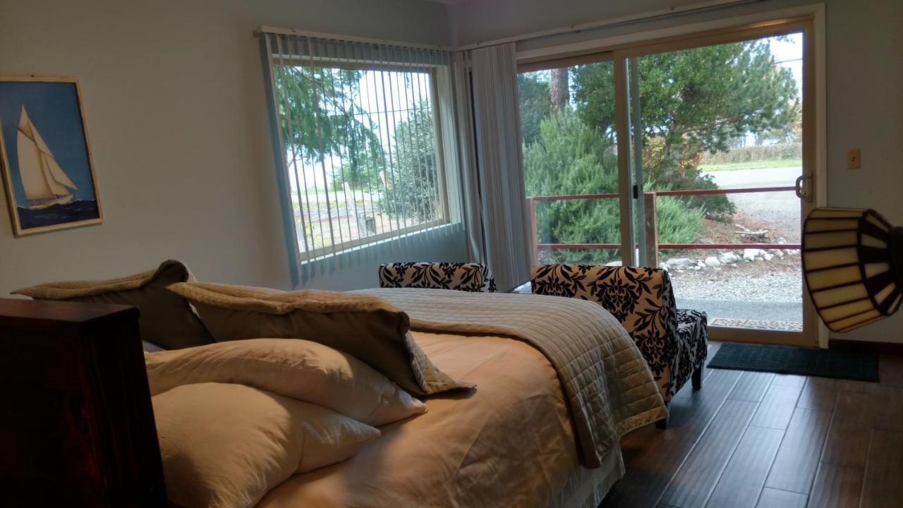 Greenhouse Inn By The Bay Sequim Extérieur photo