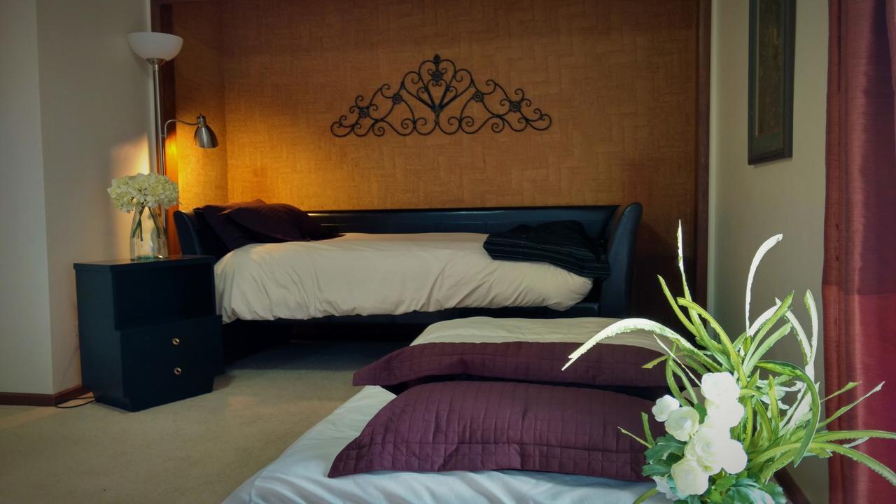 Greenhouse Inn By The Bay Sequim Extérieur photo