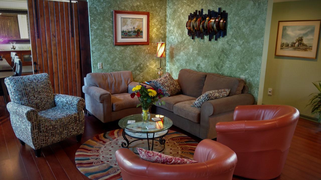 Greenhouse Inn By The Bay Sequim Extérieur photo