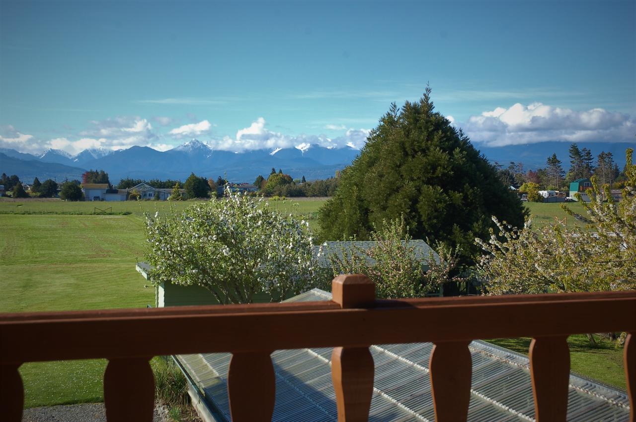 Greenhouse Inn By The Bay Sequim Extérieur photo