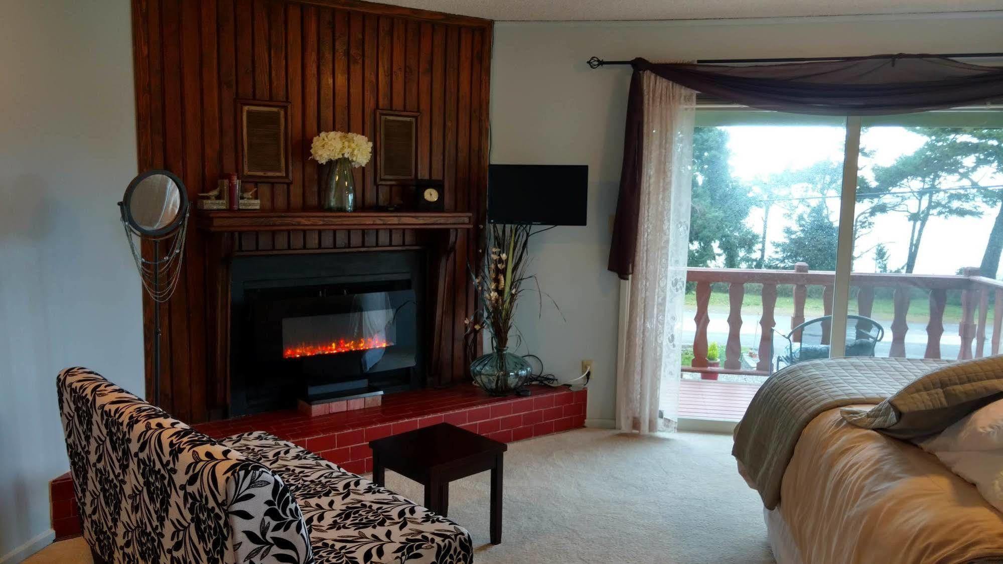 Greenhouse Inn By The Bay Sequim Extérieur photo