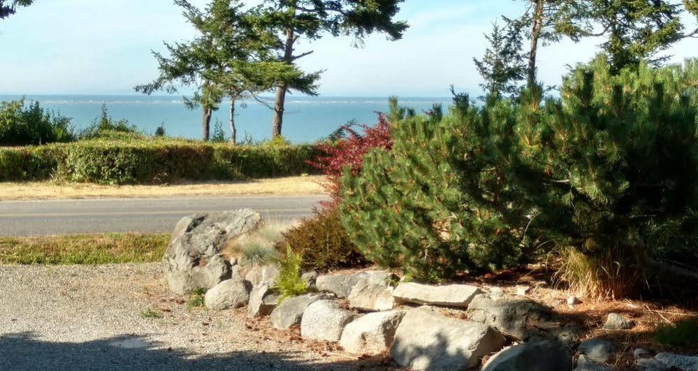 Greenhouse Inn By The Bay Sequim Extérieur photo